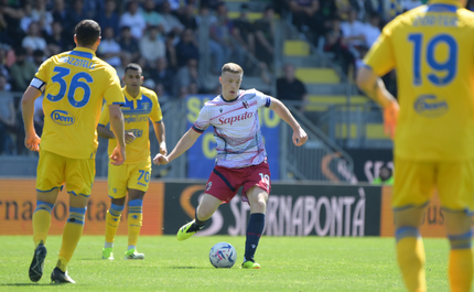 Frosinone vs Bologna (17:30 &#8211; 07/04) | Xem lại trận đấu